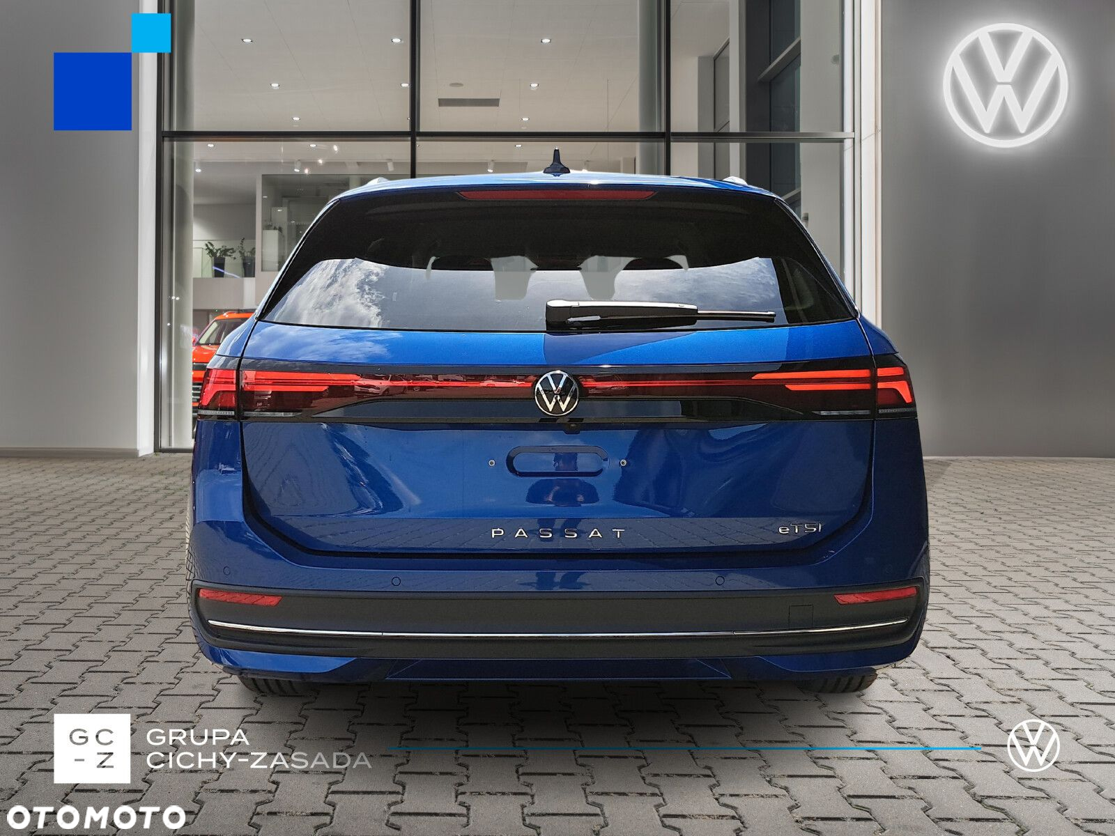 Volkswagen Passat - 4