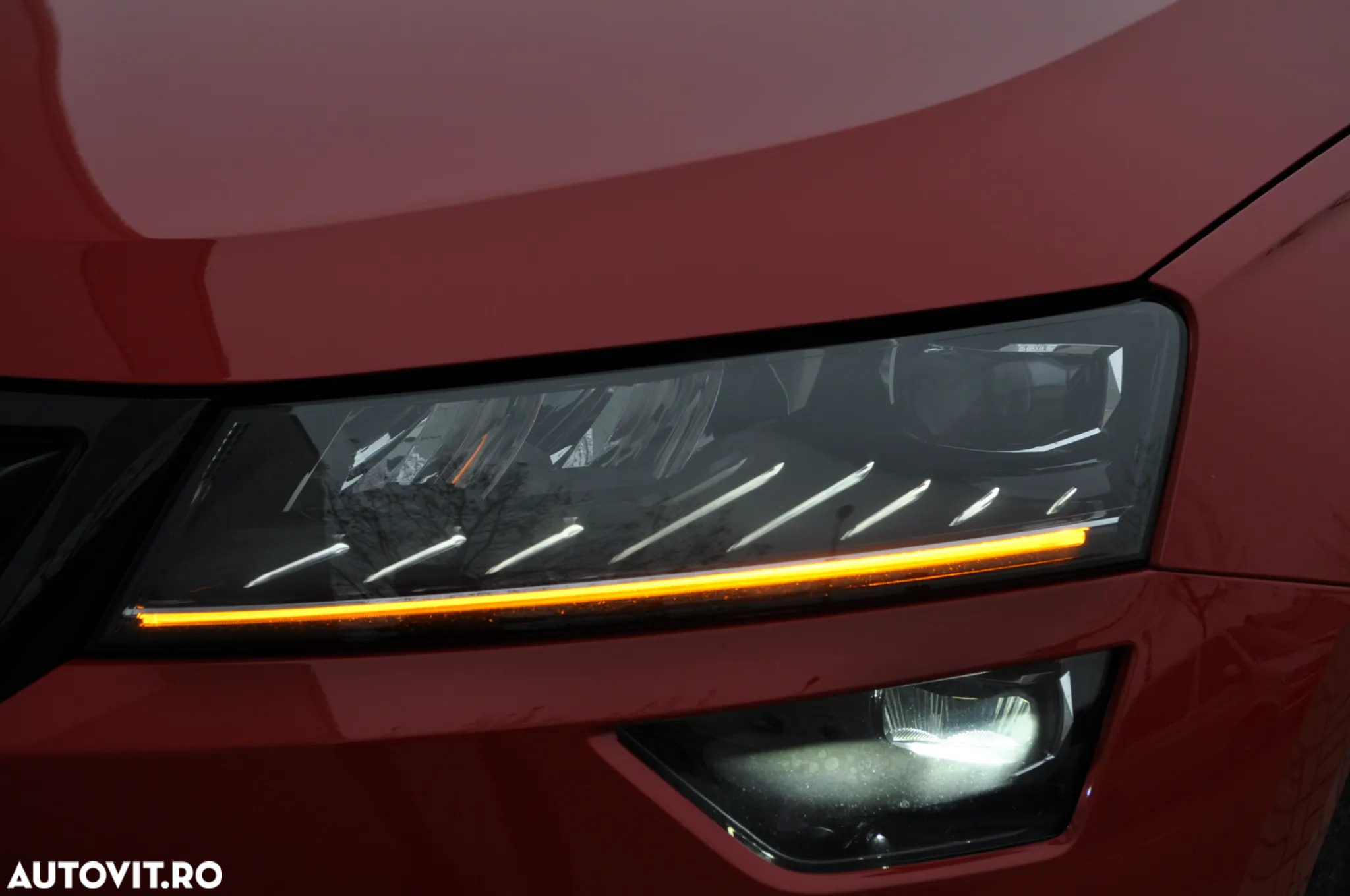 Skoda Karoq 2.0 TDI 4X4 DSG Sportline - 10