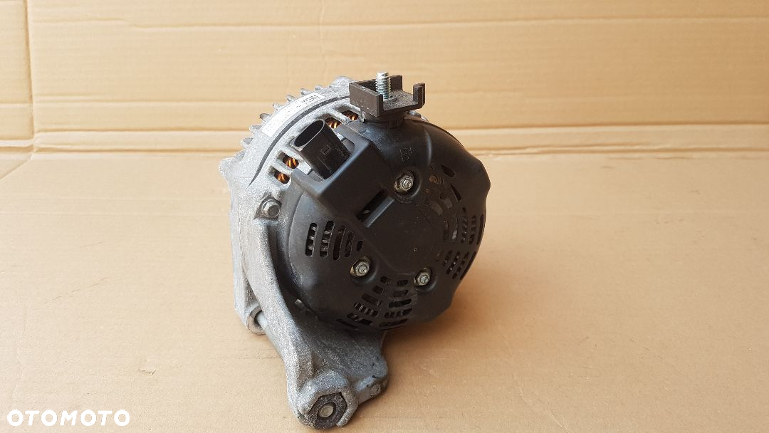 BMW 218d seria 2 F45 Active Tourer Alternator Denso 14v 150A 2.0d - 6