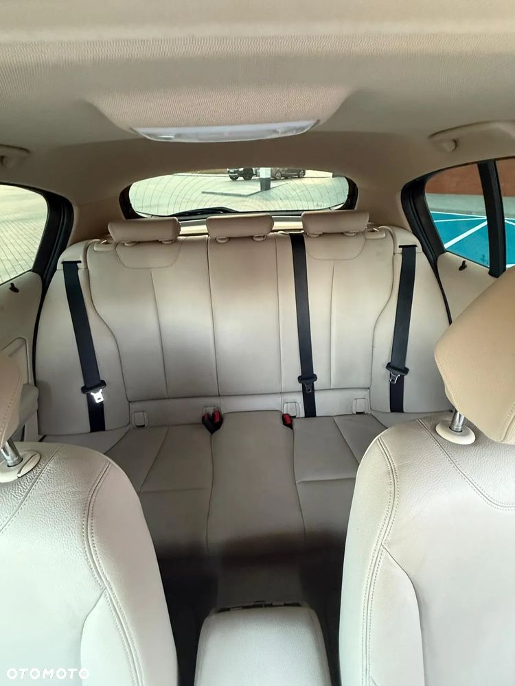 BMW Seria 1 120d - 13