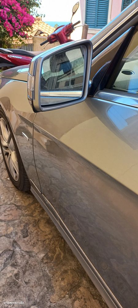 Mercedes-Benz E 300 Bluetec Hybrid Avantgarde - 2