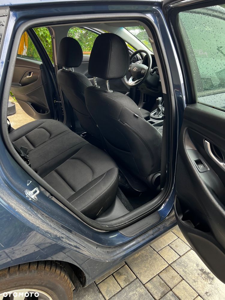 Hyundai i30 1.0 T-GDI GO Plus - 10