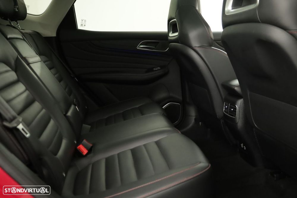 MG EHS 1.5 T-GDI Plug-in Hybrid Luxury - 23