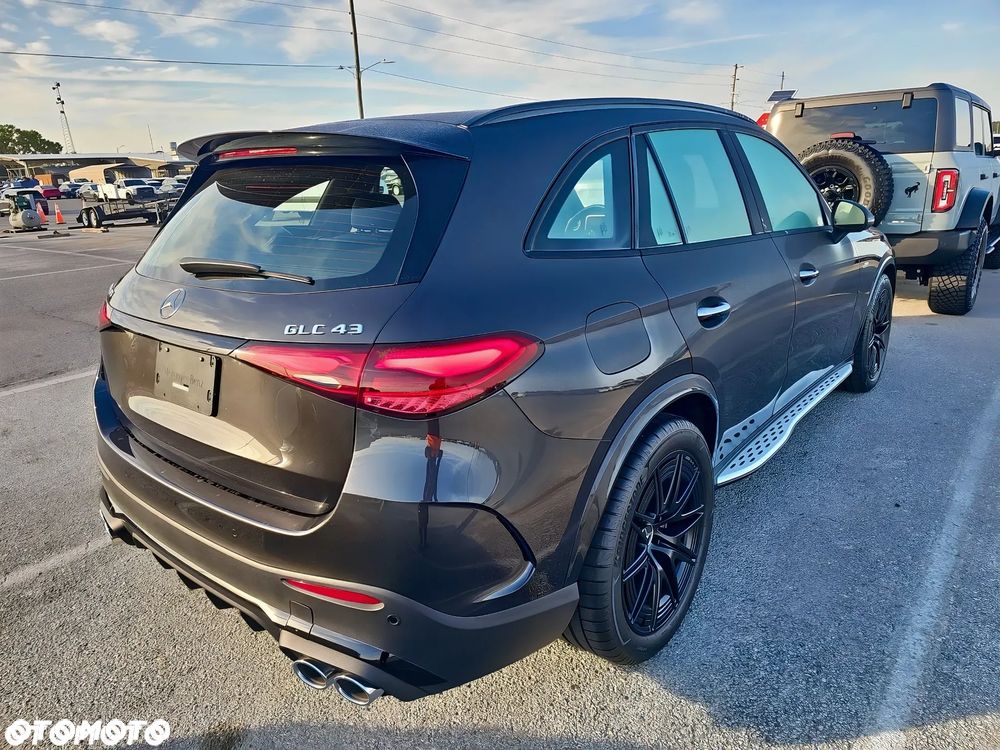 Mercedes-Benz GLC AMG 43 4Matic AMG SPEEDSHIFT MCT 9G AMG Line Premium - 4