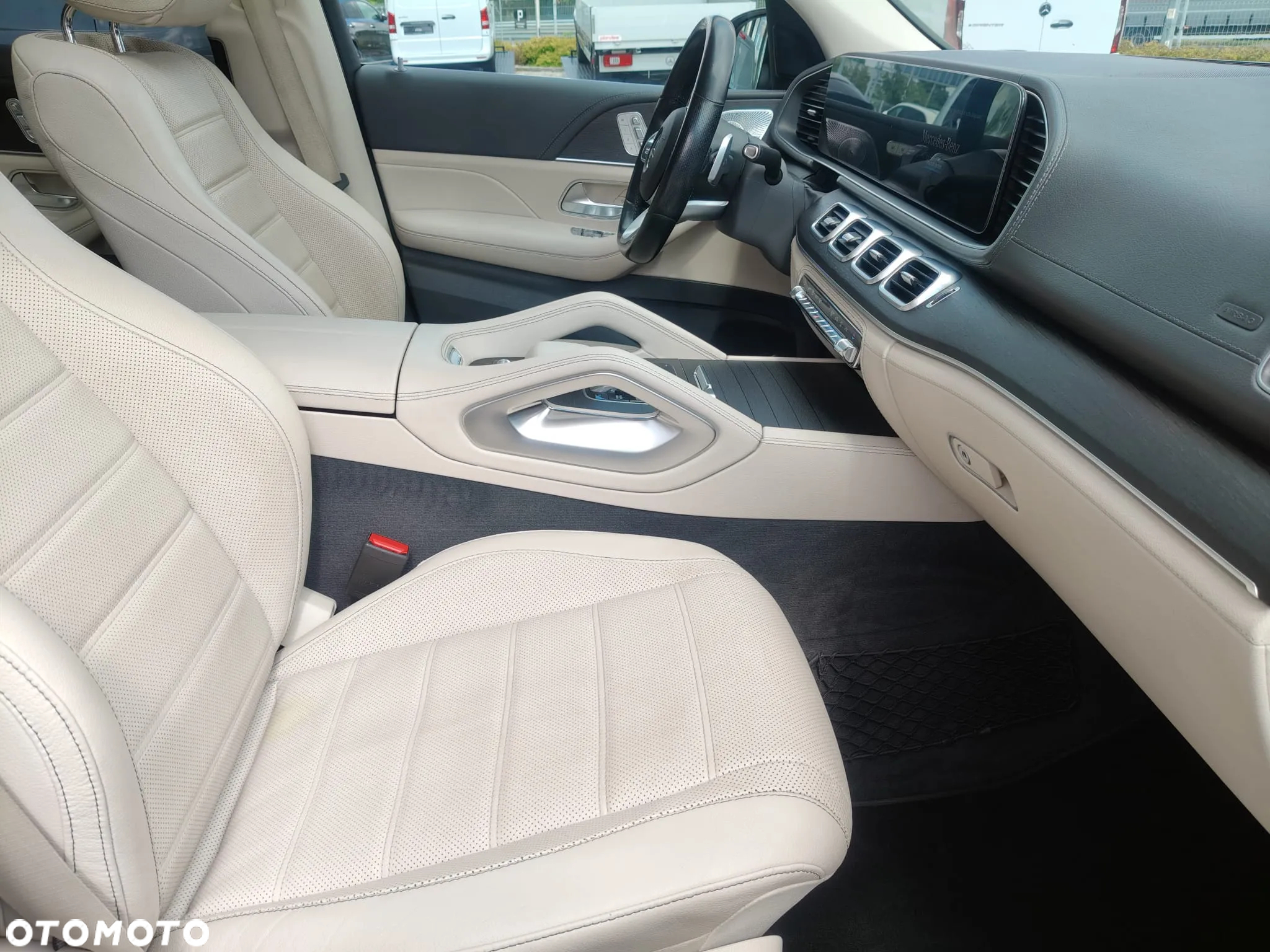 Mercedes-Benz GLS 400 d 4-Matic - 33