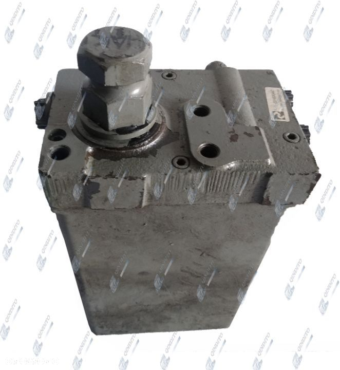 POMPKA PODNOSZENIA KABINY MERCEDES ACTROS A0015533401 - 2