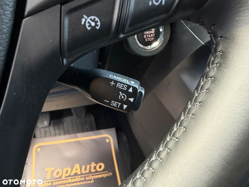 Toyota Verso 1.8 Prestige 7os - 25