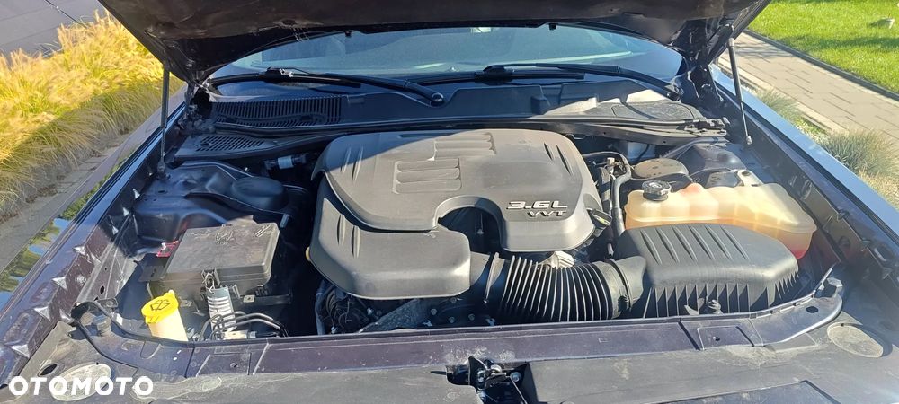 Dodge Challenger - 19