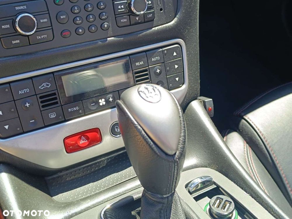 Maserati GranCabrio - 26