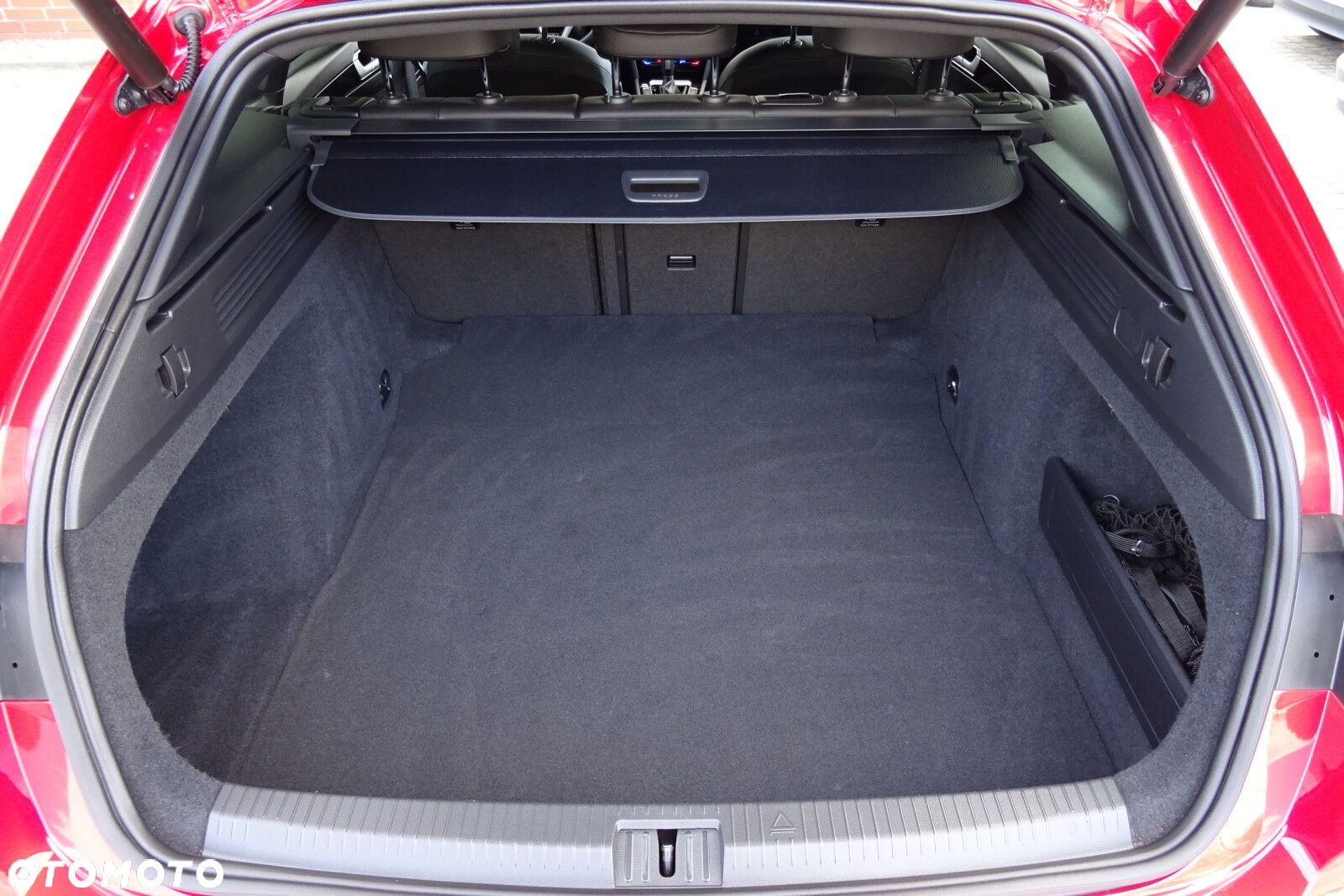 Volkswagen Arteon 2.0 TDI R-Line DSG - 28