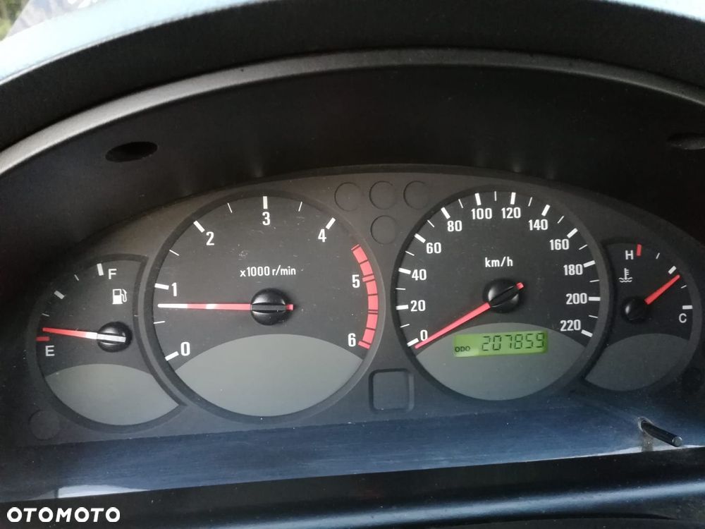 SsangYong/KGM Rexton 270 Xdi Standard / Comfort - 13