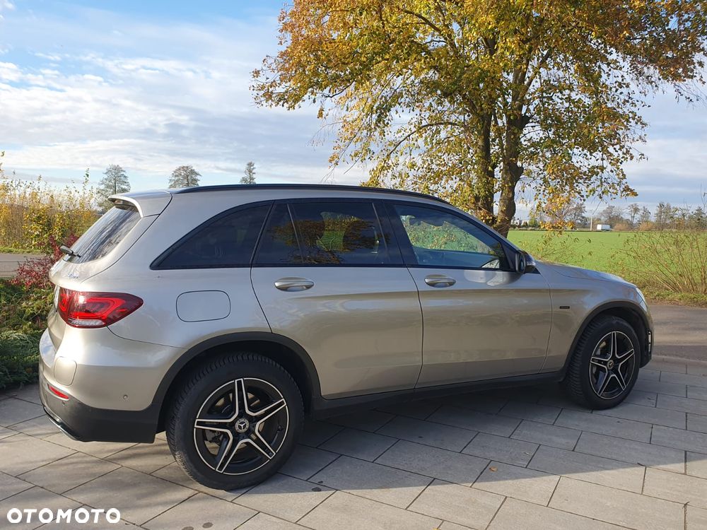 Mercedes-Benz GLC - 6