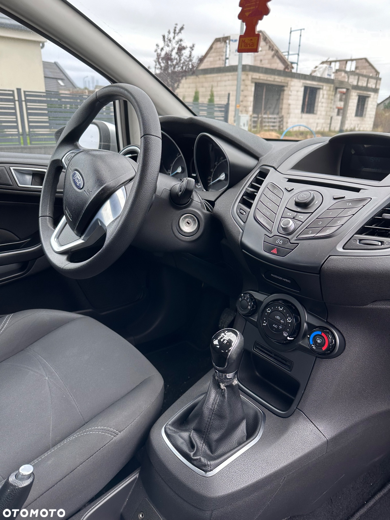 Ford Fiesta 1.5 TDCi SYNC Edition - 4