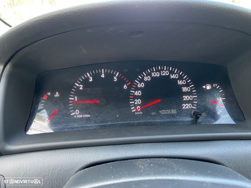 Toyota Corolla 1.4 D-4D Sol - 5