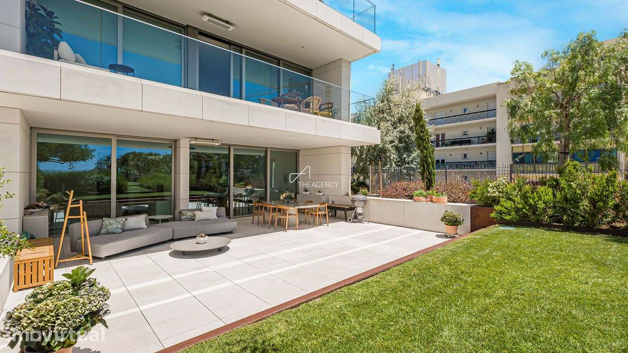 Exclusivo Apartamento T3 no BayView Cascais - Grande imagem: 4/43