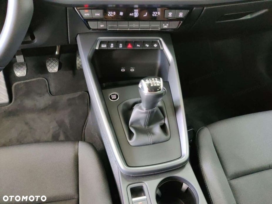 Audi A3 Sportback 30 TFSI - 14
