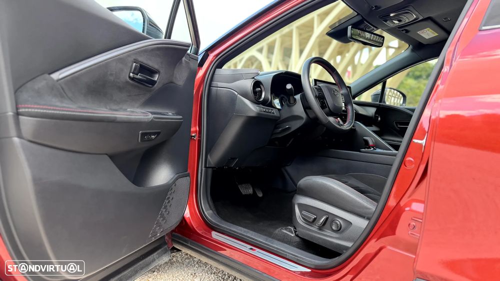 Toyota C-HR 2.0 GR SPORT - 12