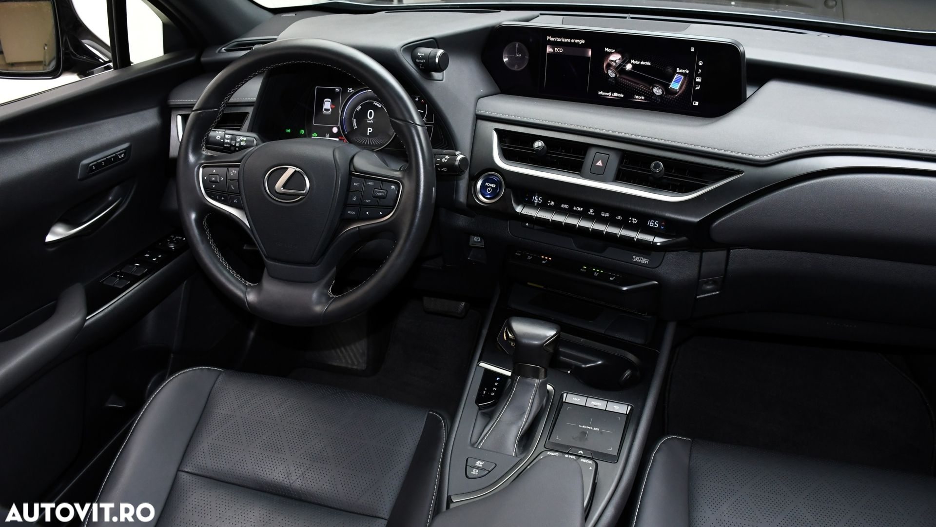 Lexus UX 250h 2.0L HEV 20H- (178 HP) 4X4 CVT Luxury - 8