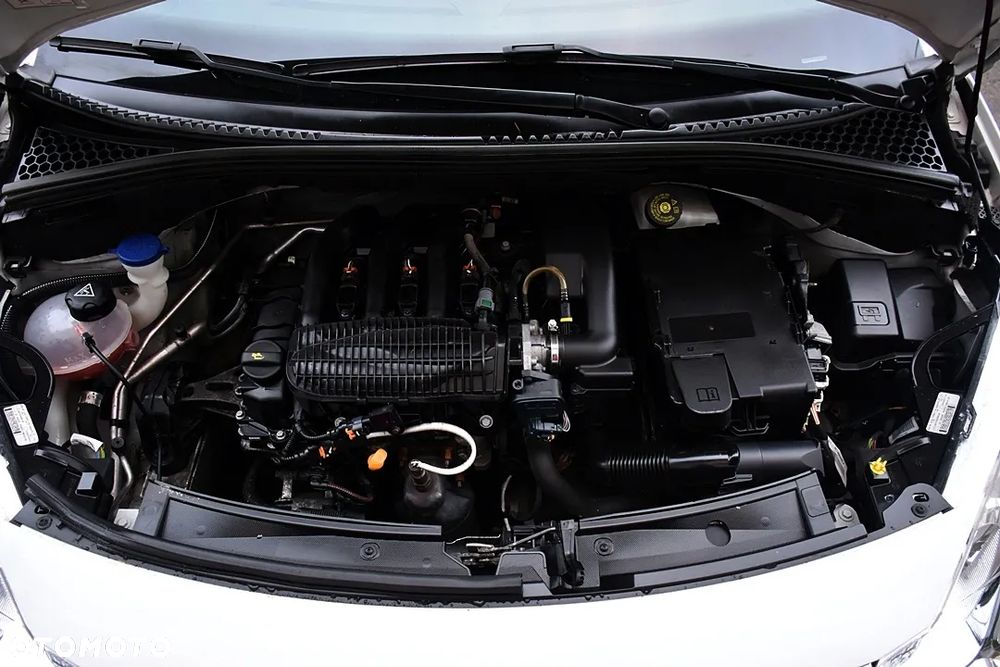 Citroën C3 Pure Tech (VTi) 82 Exclusive - 25