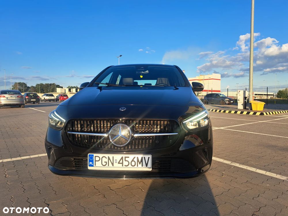 Mercedes-Benz Klasa B 180 d 8G-DCT - 9