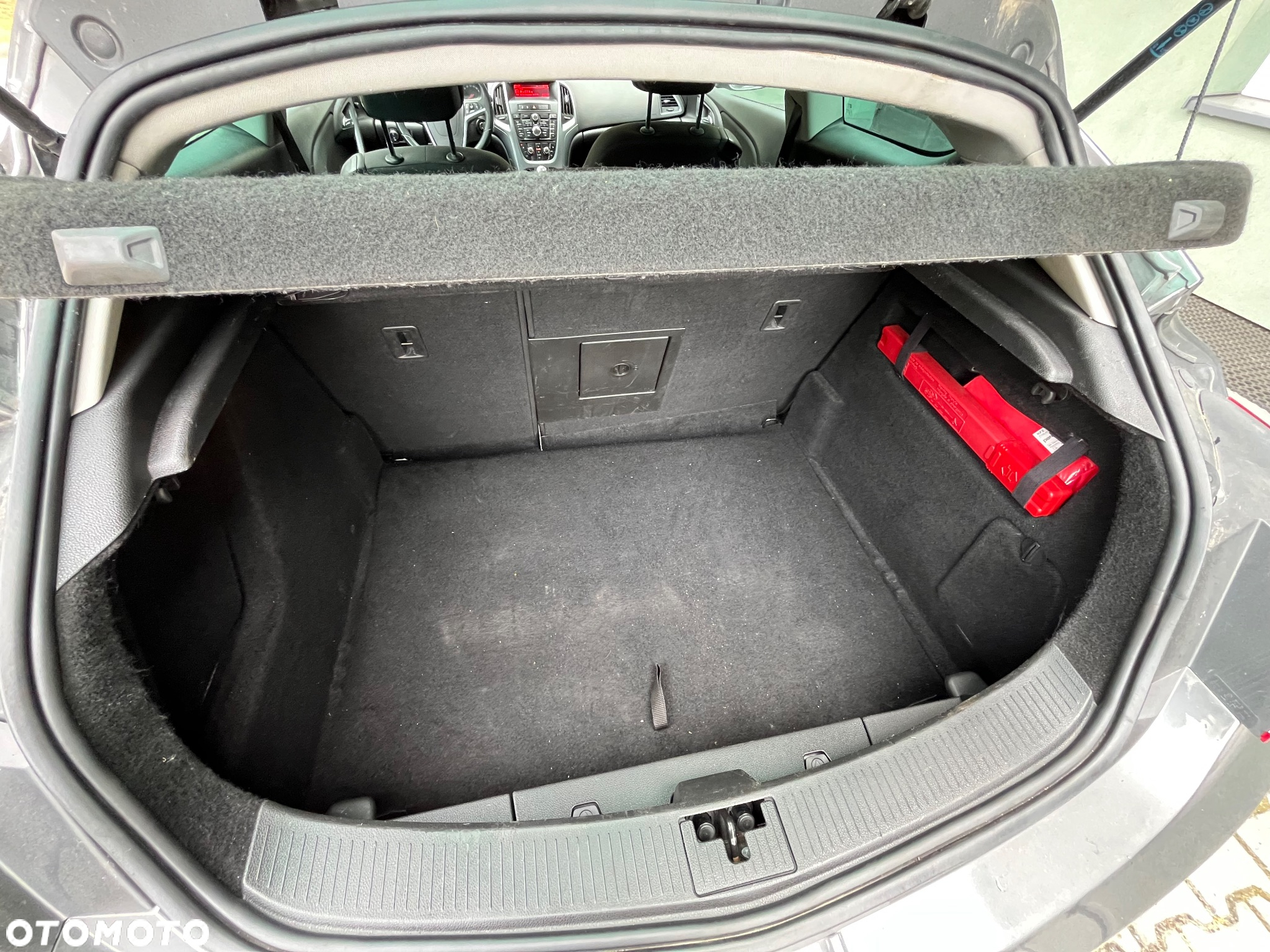 Opel Astra GTC 1.4 Turbo - 21