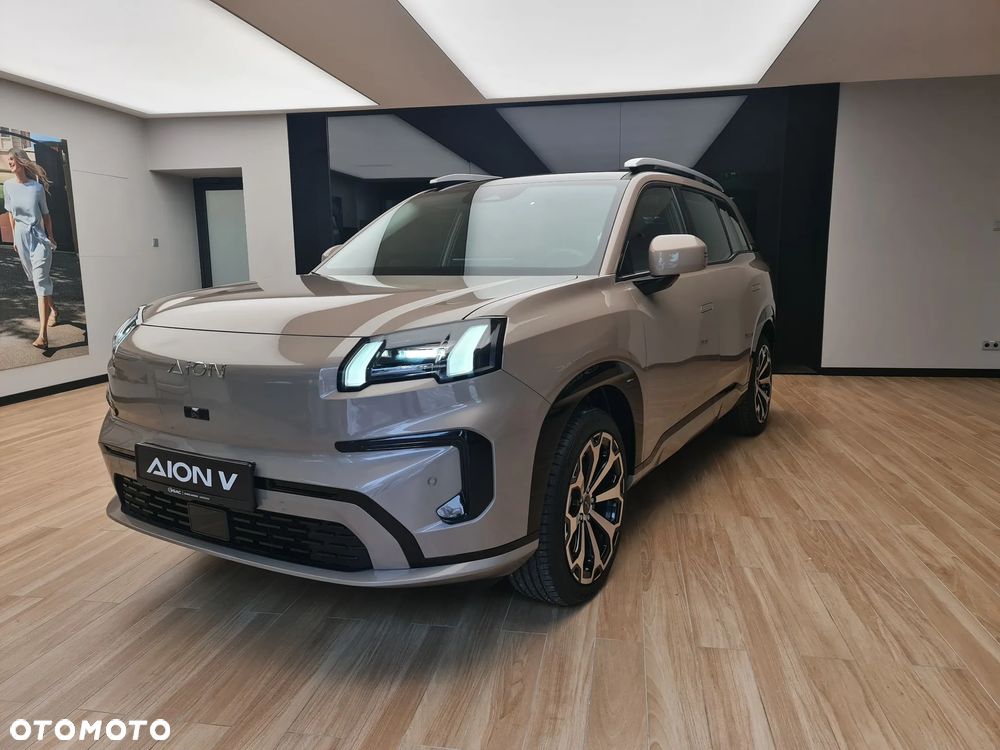 GAC AION V - 3