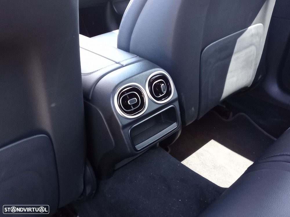 Mercedes-Benz C 220 d AMG Line — fotografia 31