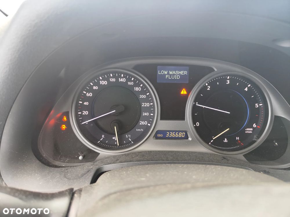 Lexus IS 220d Executive Line - 10
