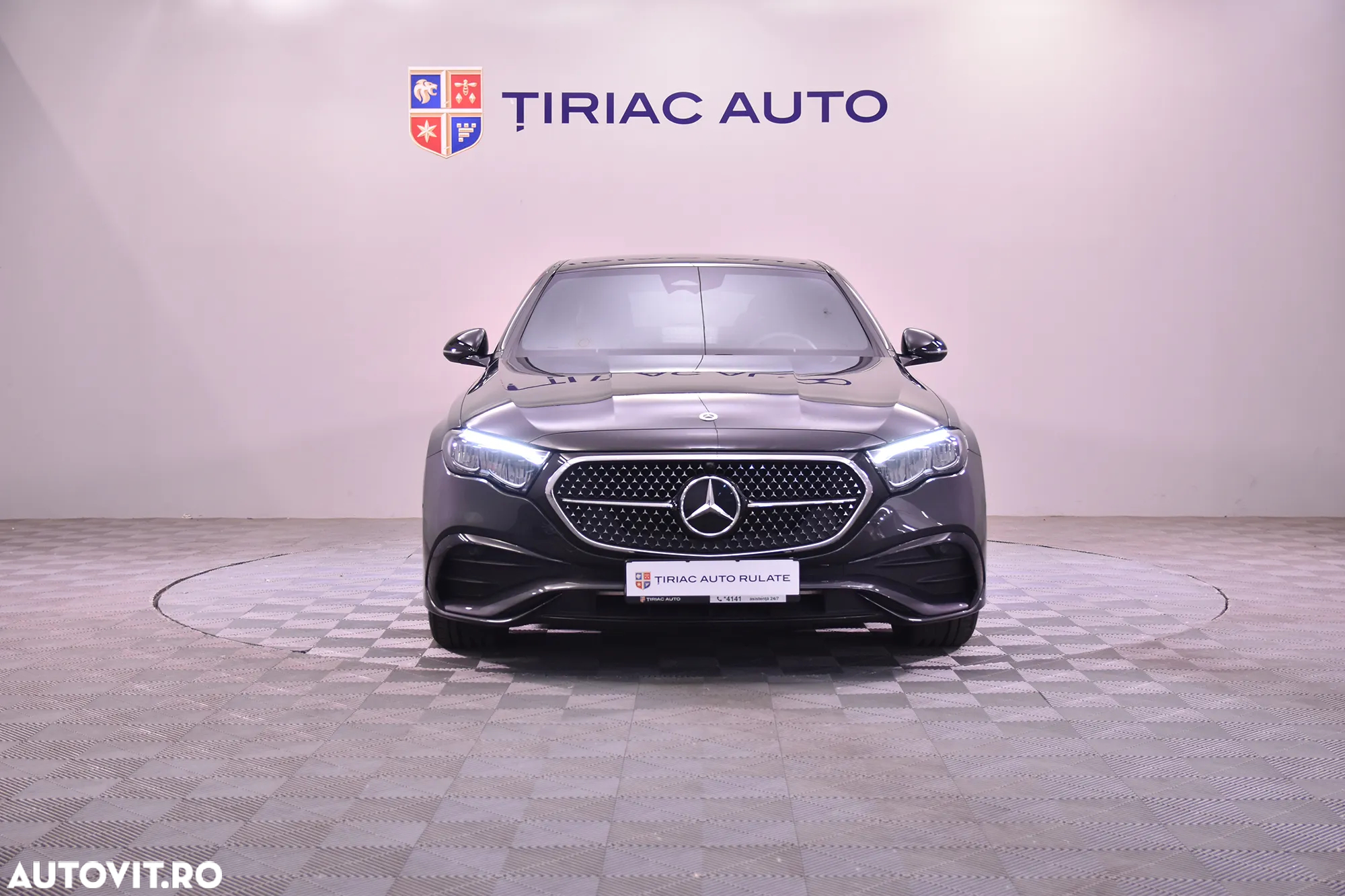 Mercedes-Benz E 220 d Aut. - 8