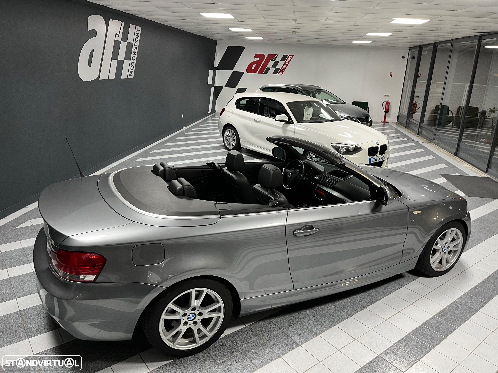 BMW 118 d Cabrio Limited Edition Lifestyle c/ M Sport Pack - 5