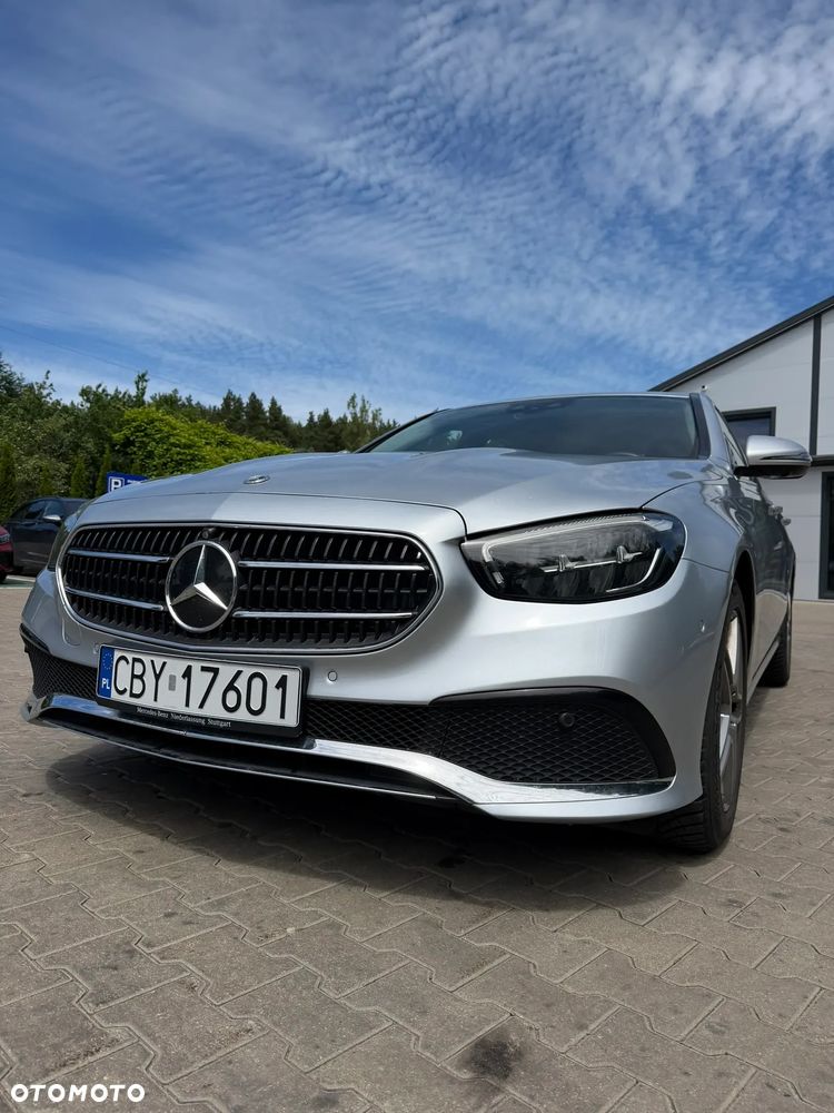 Mercedes-Benz Klasa E 200 d - 1