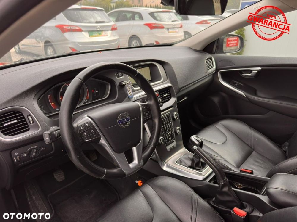 Volvo V40 D2 Drive-E R-Design Kinetic - 17