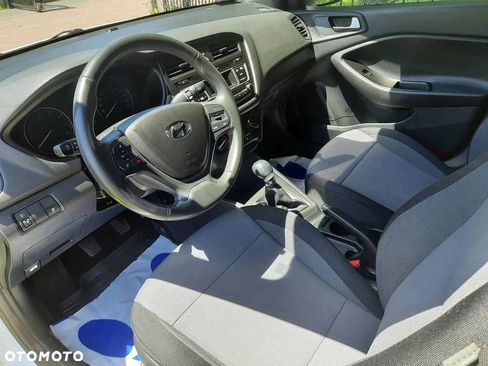Hyundai i20 1.2 Fresh - 8