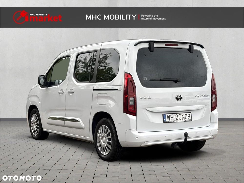 Toyota Proace City Verso 1.2 D-4T Business - 3