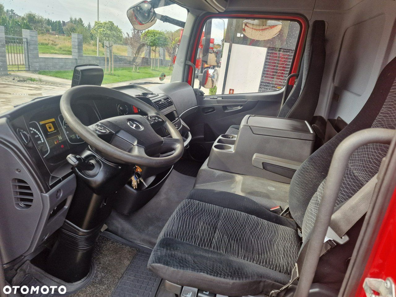 Mercedes-Benz ATEGO 823 - 25