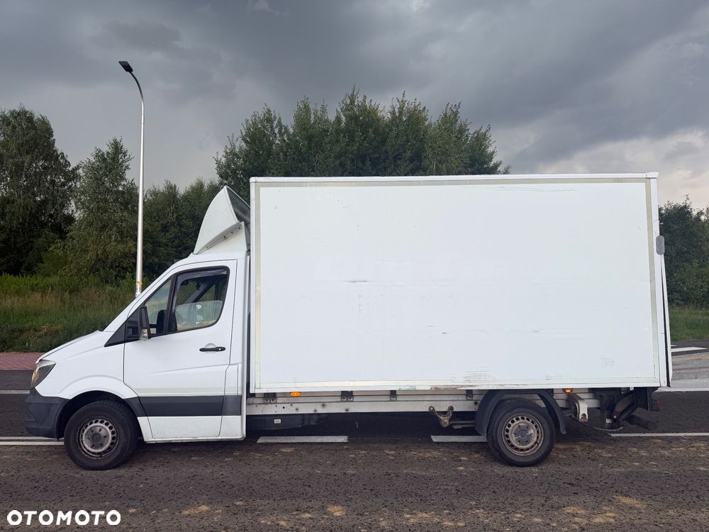 Mercedes-Benz SPRINTER - 2