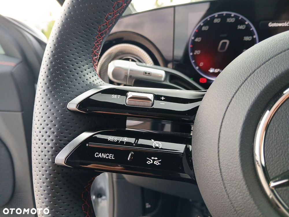 Mercedes-Benz CLA 200 mHEV 8G-DCT - 23