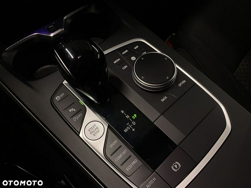 BMW Seria 2 - 26