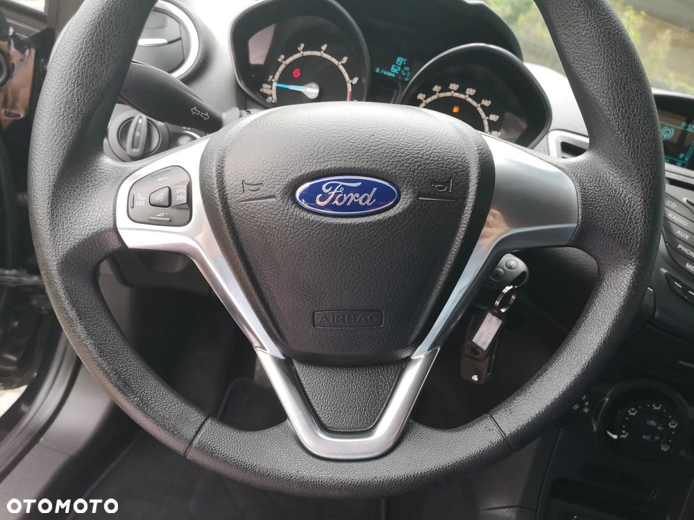 Ford Fiesta 1.25 Titanium - 12