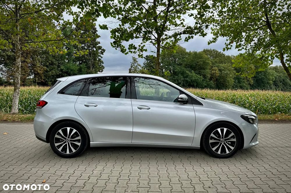 Mercedes-Benz Klasa B 180 d 8G-DCT Entry - 10