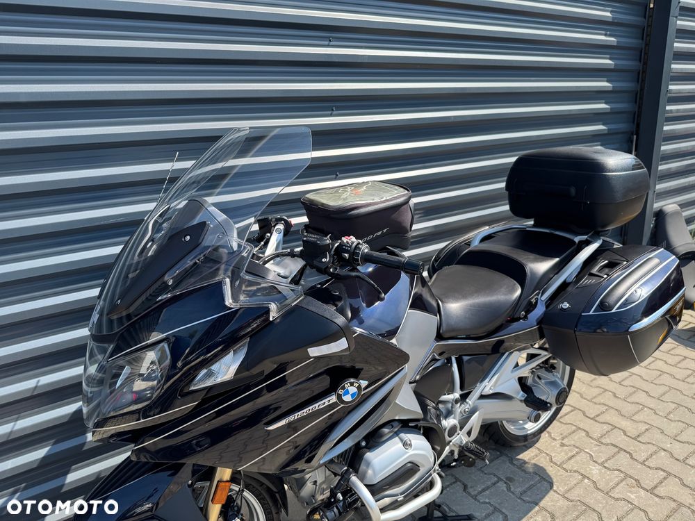 BMW R - 8