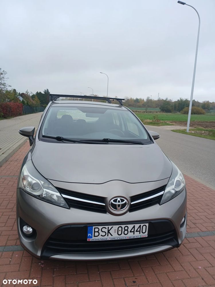 Toyota Verso - 2