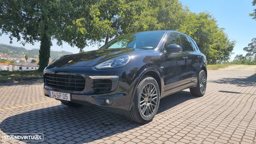 Porsche Cayenne Platinum Edition - 8
