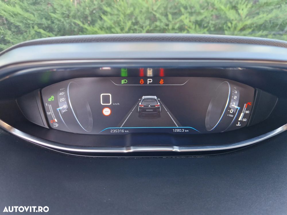 Peugeot 5008 1.6 Puretech Turbo s&s EAT8 GT-Line - 13