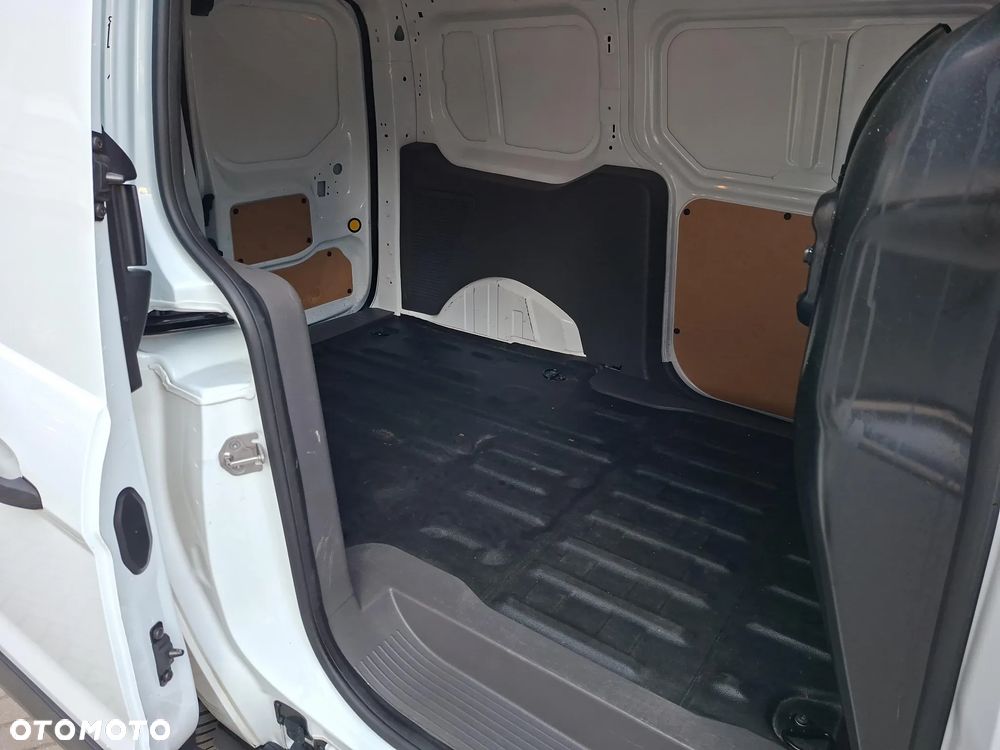Ford Connect - 15