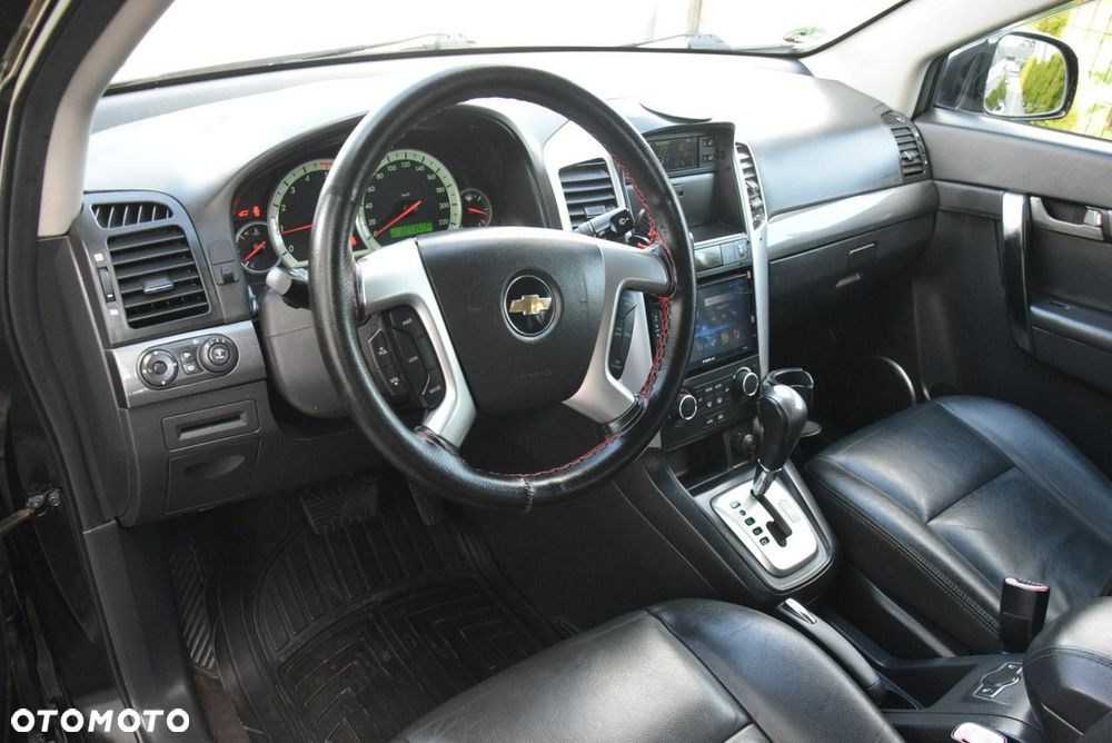 Chevrolet Captiva 2.0 4WD 7 Sitzer Automatik LT Exclusive - 28