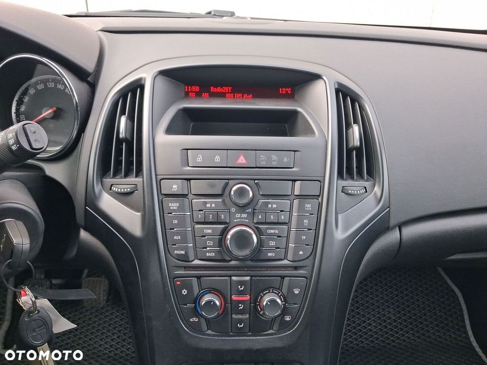 Opel Astra - 18