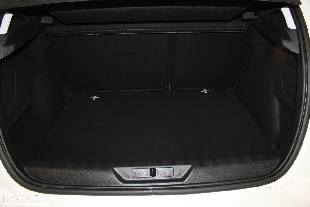 Peugeot 308 1.5 BlueHDi Business Line - 26