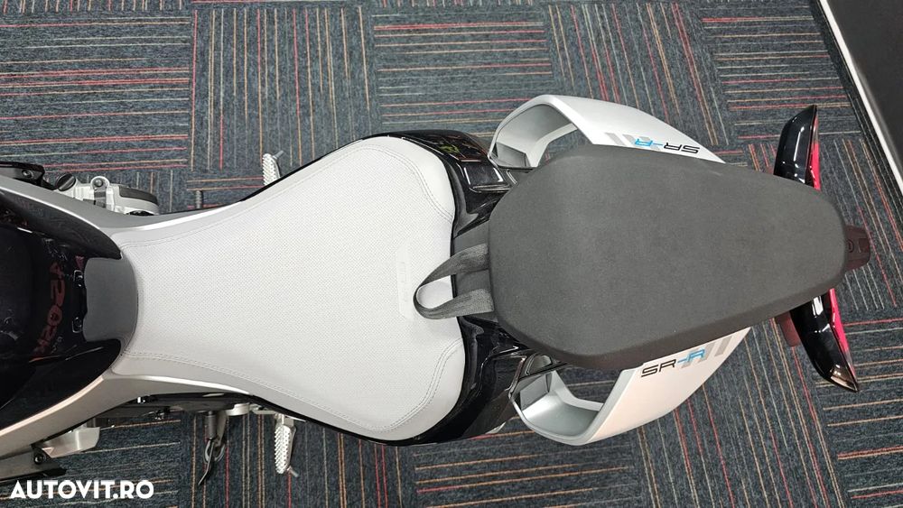CF Moto 675 SR-R - 4