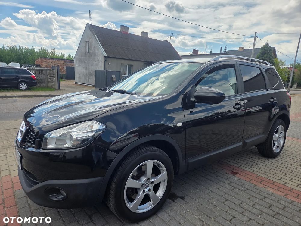 Nissan Qashqai+2 - 1